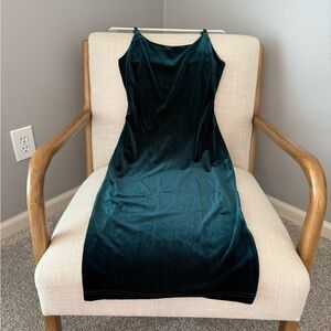 SHEIN Midi Dress in Velvet Green